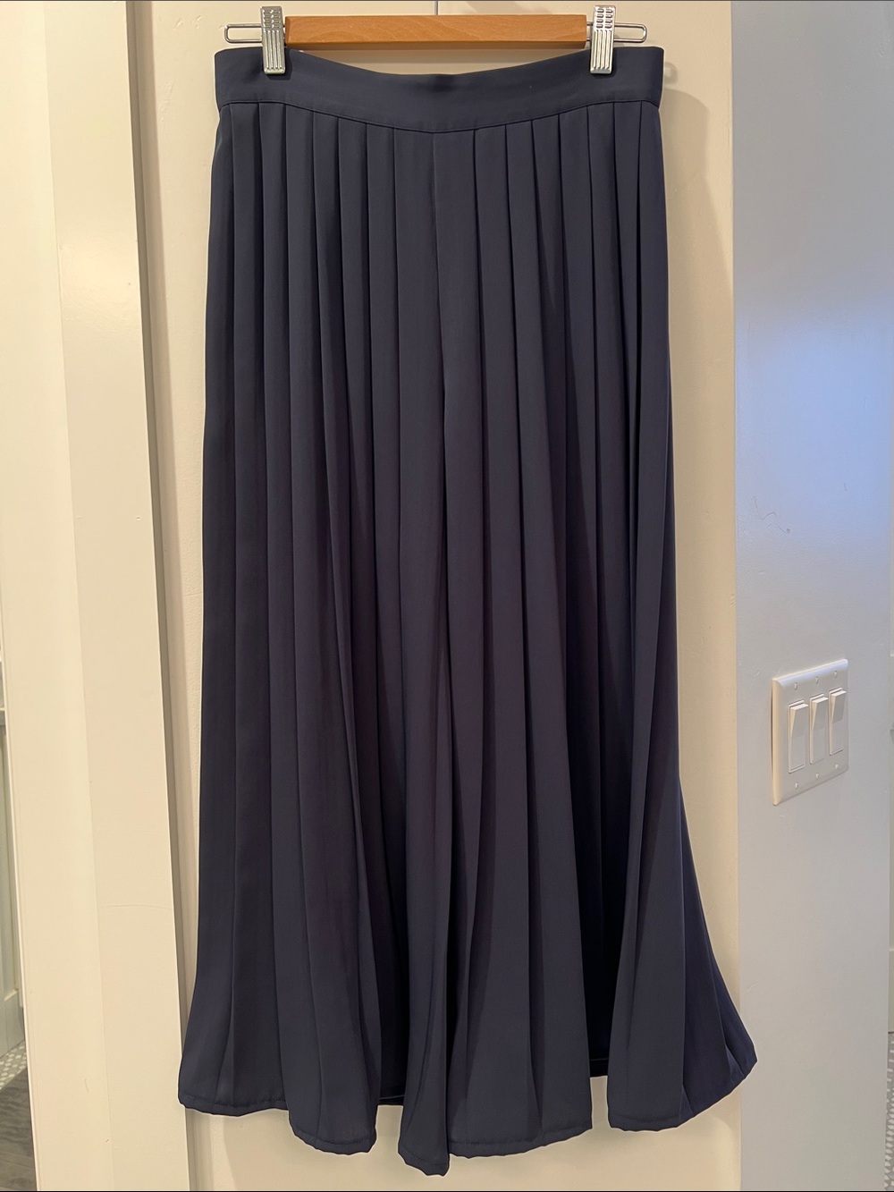 Massimo Dutti Navy Pleated Maxi Split Skirt